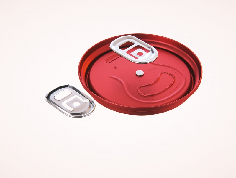 Premium packaging 3D Model of 4x568ml Standard Beer/Soda Cans in Shrink Film Wrap