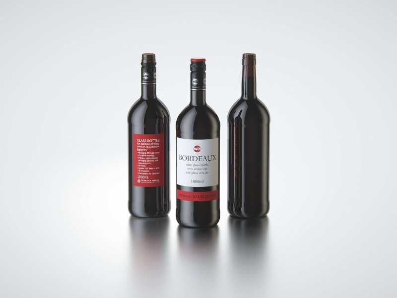 3D model of the Bordeaux Wine Standard Bottle 1000ml with Screw Cap and glass of wine