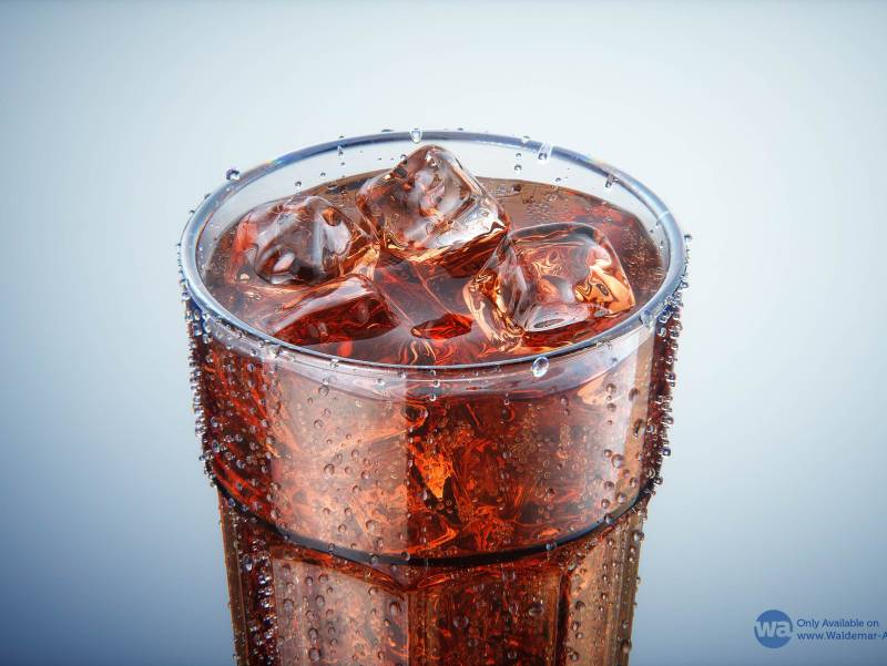 Premium 3D Model of a Cola Glass Filled with Ice Cubes, Covered in Water Condensation, and Containing Bubbles in the Liquid