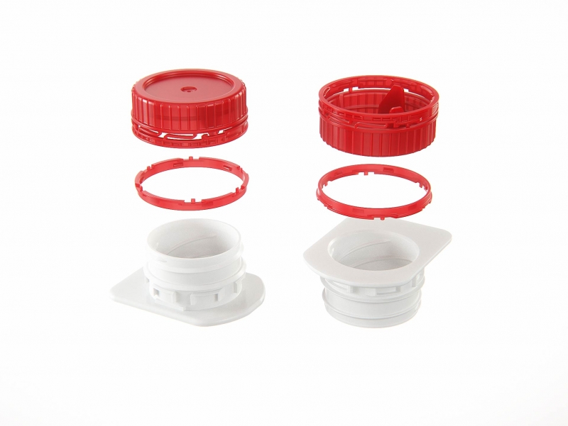 Tetra Brick Slim 1000ml with HeliCap23 Pro premium carton milk packaging 3D model